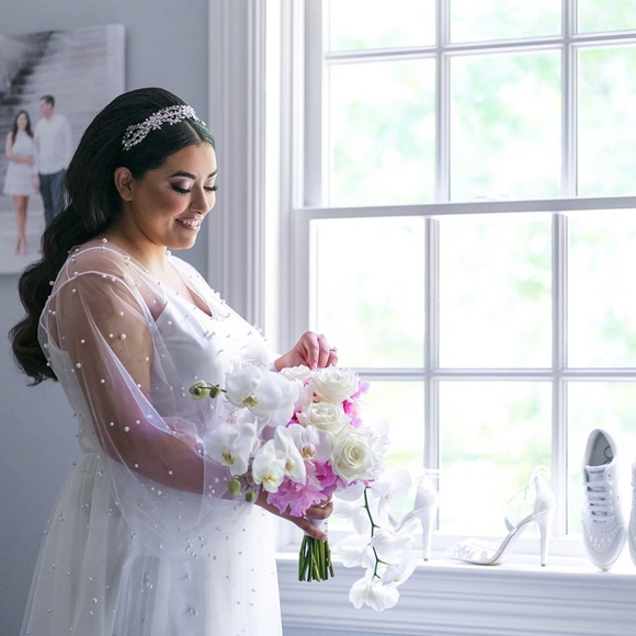 Pearl Robe - Picture 4 of 9